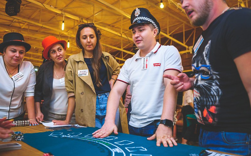 Корпоративные сувениры и подарки на День нефтяника в Sofia